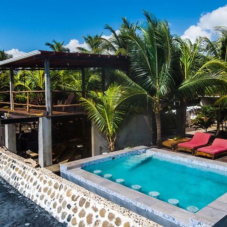 The Free Spirit Hostel Transito Exterior photo